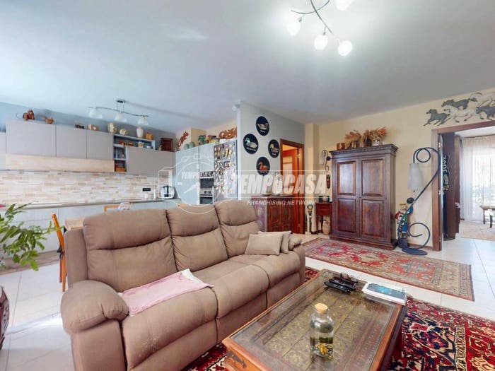 Appartamento con 5 locali in vendita in Via Cesare Vinaj, San Paolo Cuneo, Cuneo