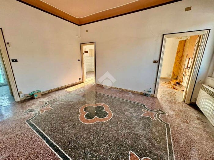 Appartamento bilocale in vendita in Via Sardorella, Bolzaneto, Genova