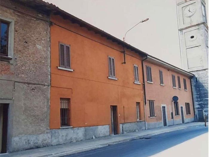 Appartamento con 6 locali in vendita in Via Redipuglia, Centro, Malnate