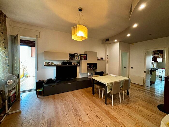 Appartamento trilocale in vendita in Via Leonardo da Vinci, Dante Cheope, Piacenza