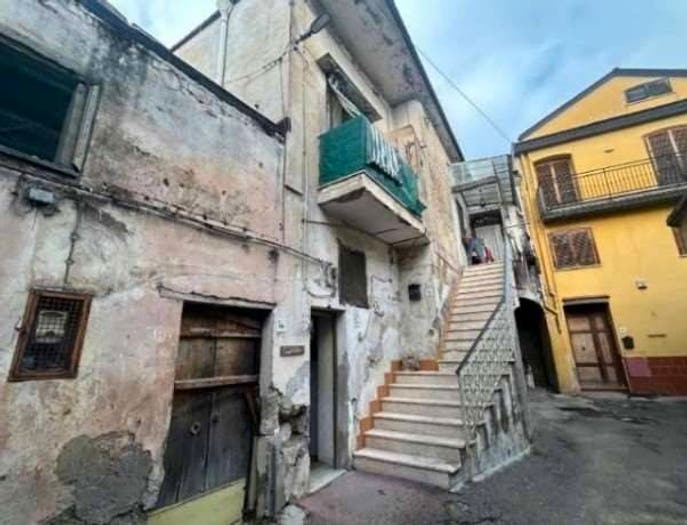 Appartamento con 6 locali in vendita in Via San Giuseppe, Centro, San Valentino Torio