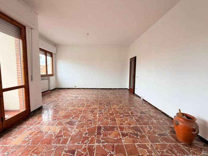 Appartamento con 5 locali in vendita in Via di Gello Est, Centro, Ponsacco