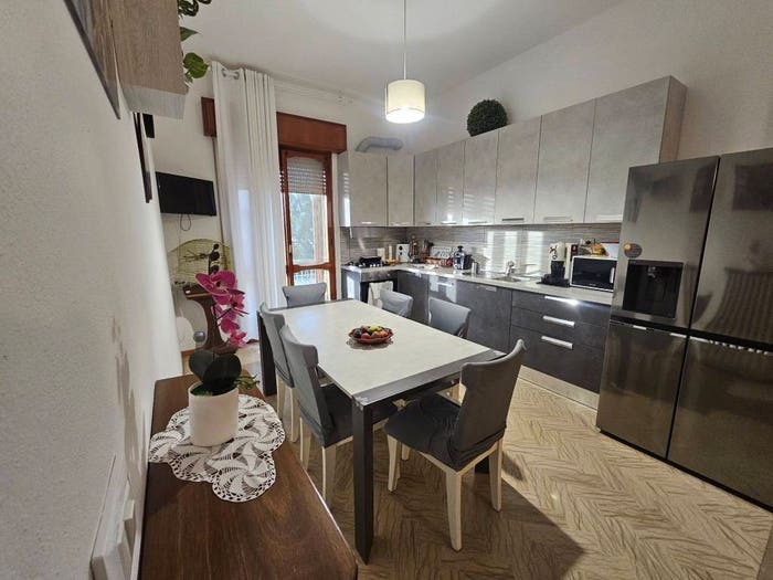 Appartamento quadrilocale in vendita in Strada Statale Consolare Rimini San Marino, Santa Cristina, Rimini