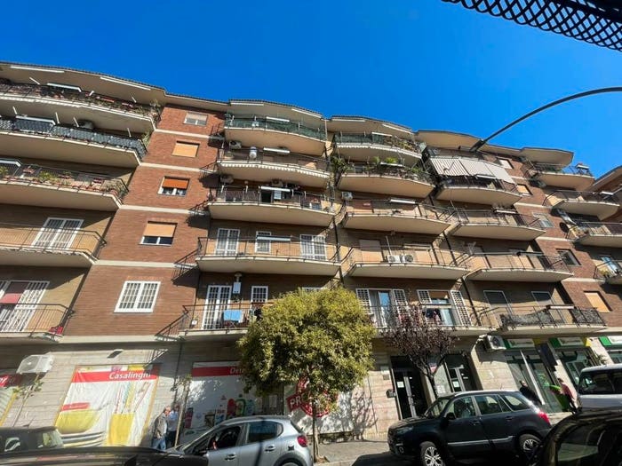 Appartamento quadrilocale in vendita in Viale Abramo Lincoln, Lincoln, Caserta
