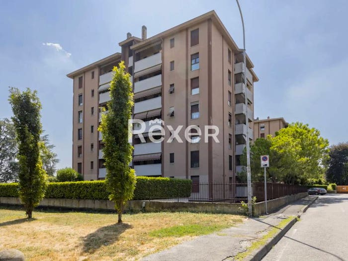 Appartamento trilocale in vendita in Via Francesco Domenico Guerrazzi, San Giuseppe, Monza