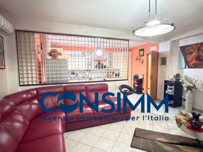 Appartamento con 6 locali in vendita in Via Cianflone, Nicastro Sambiase, Lamezia Terme