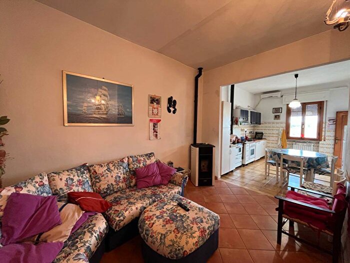 Appartamento trilocale in vendita in Santa Lucia La Borra, Pontedera