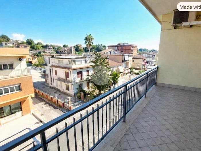 Appartamento trilocale in vendita in Viale Giuseppe Verdi, America Latina, Frosinone