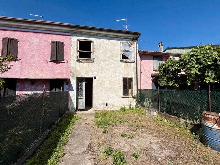 Casa quadrilocale in vendita in Via borghetto, Centro, Villa Bartolomea