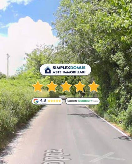Appartamento con 6 locali in vendita in Via Coppa, Osimo