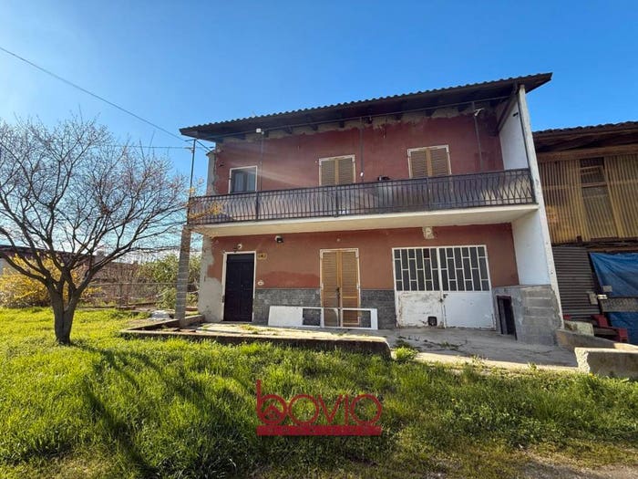 Casa con 5 locali in vendita in VIA PIAZZONE, Brozolo