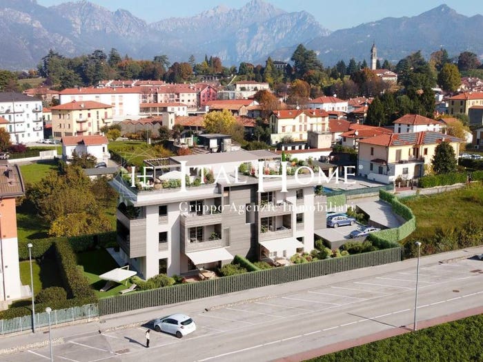 Appartamento quadrilocale in vendita in GIOVANNI PAOLO II, Centro, Oggiono