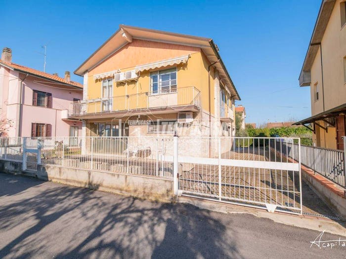 Casa con 5 locali in vendita in Via Madonnina, Ponte Pietra Case Frini, Cesena