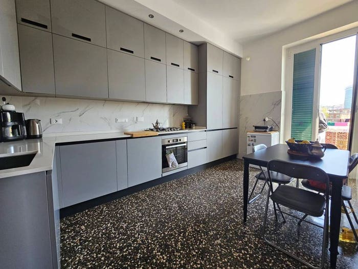 Appartamento quadrilocale in vendita in Via San Giovanni d'Acri, Cornigliano, Genova