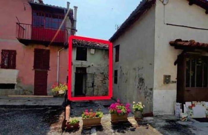 Appartamento bilocale in vendita in Via Roma Di Rinco, Montiglio, Montiglio Monferrato