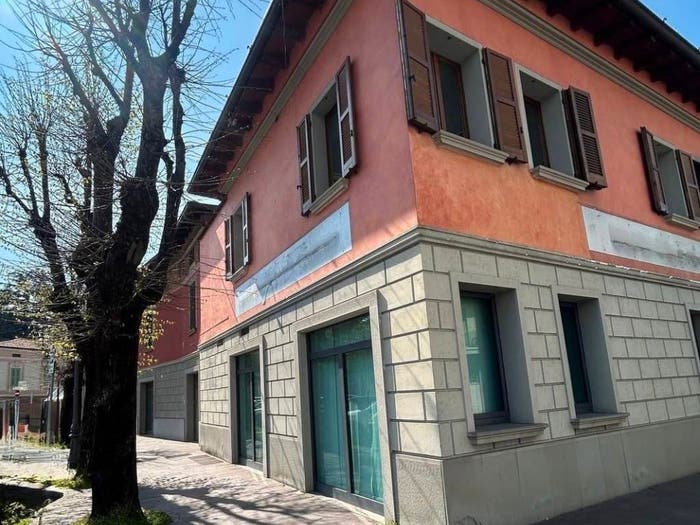 Casa con 6 locali in vendita in Via Guglielmo Marconi, Coccaglio