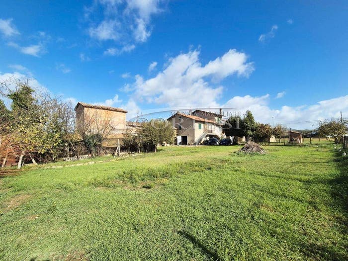 Casa con 6 locali in vendita in Via del Turismo, Cornetto, Città di Castello