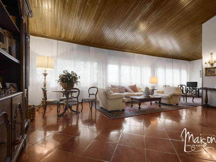 Casa con 6 locali in vendita in Via del Villaggio, Montemurlo