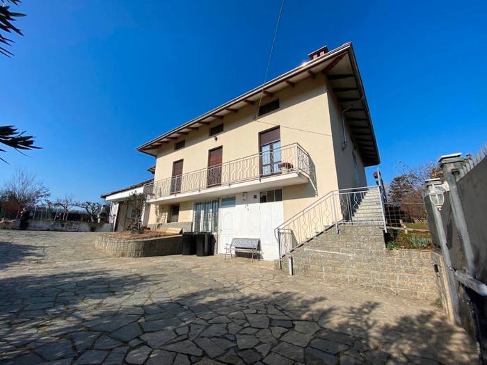 Casa con 6 locali in vendita in Via San Sebastiano, Occhieppo Superiore