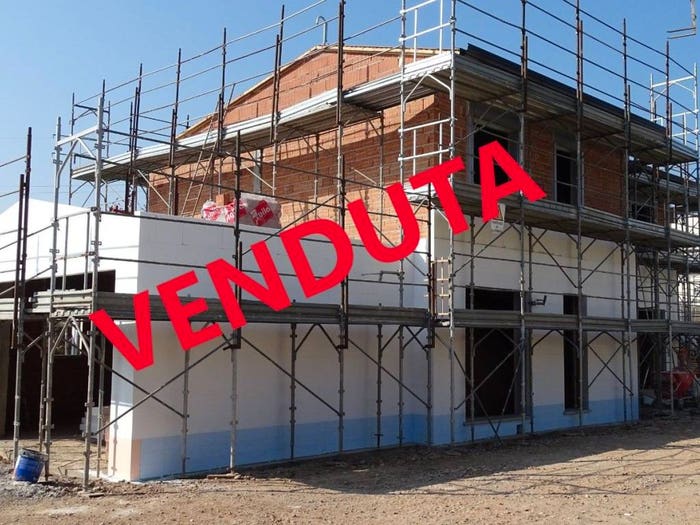 Casa quadrilocale in vendita in Via Maggio, Colognola Ai Colli