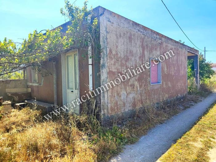 Casa trilocale in vendita in Via delle Palme, Santa Maria Del Focallo, Ispica