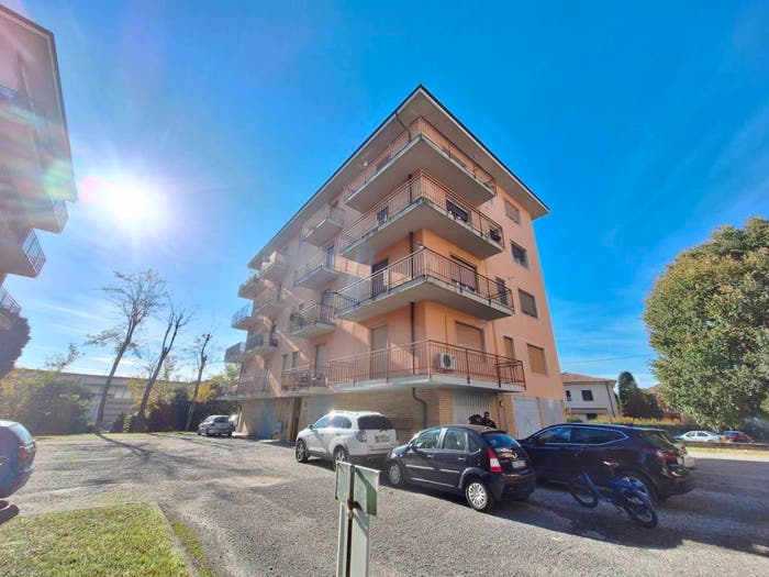 Appartamento quadrilocale in vendita in Via Trieste, Centro, Martinengo