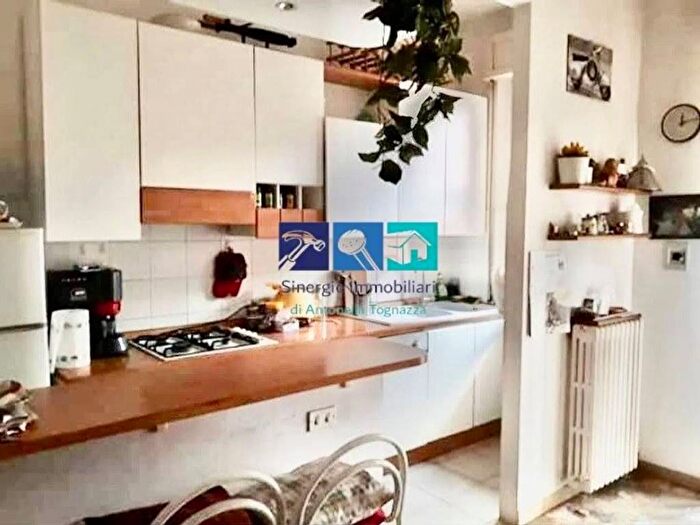 Appartamento quadrilocale in vendita in Via Fano SNC, Le Grazie, Ancona