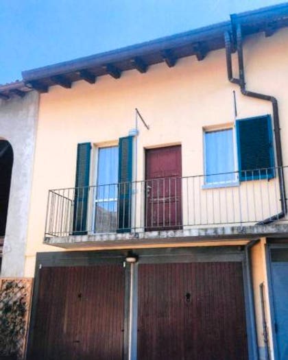 Appartamento trilocale in vendita in Via Carlo Mosè Bianchi, Centro, Inverigo