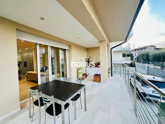 Casa con 6 locali in vendita in Via Pratomaggiore, Rivoltella, Desenzano del Garda