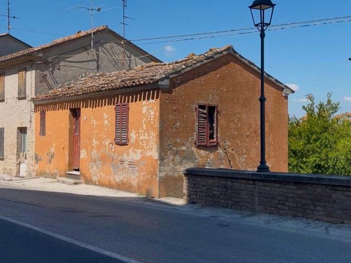 Casa in vendita in Via Strada Piagge, Cerasa, San Costanzo
