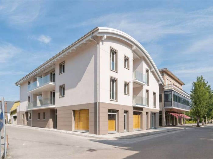 Appartamento trilocale in vendita in corso garibaldi, Centro, Novellara