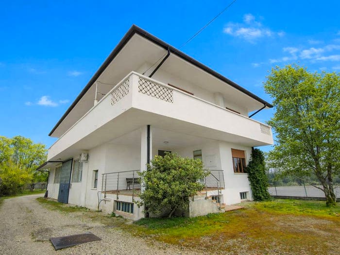 Casa con 6 locali in vendita in Via Cristoforo Colombo, Centro, Pasian di Prato
