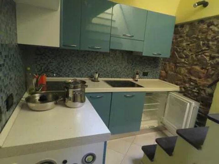 Appartamento trilocale in vendita in Via Dante Alighieri, Laigueglia