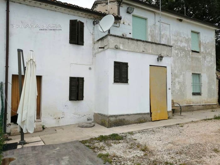 Casa con 5 locali in vendita in strada comunale Fornaciotti, Fenile Carignano, Fano