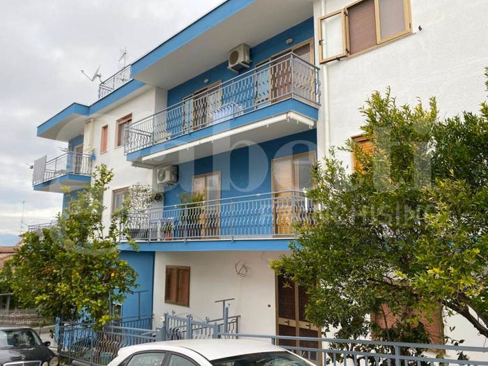 Appartamento trilocale in vendita in Via Lituania, Battipaglia