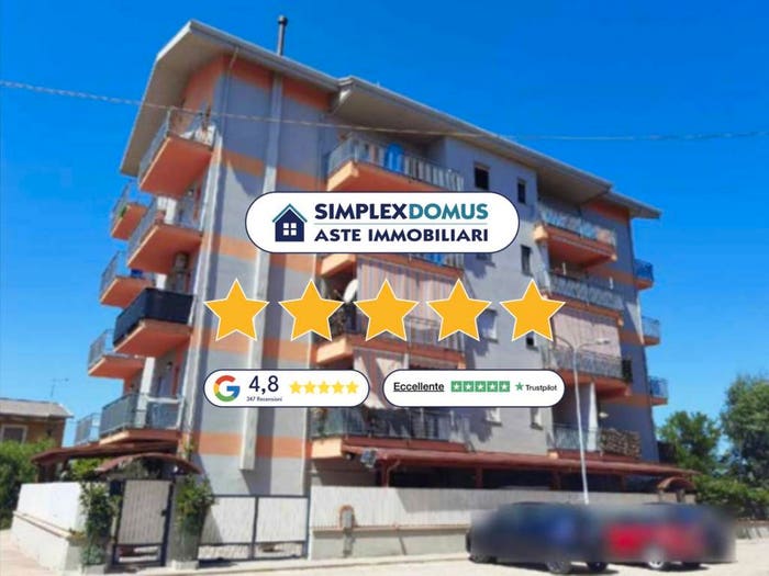 Appartamento trilocale in vendita in Via Ibiza, Marina Di Schiavonea, CoriglianoRossano
