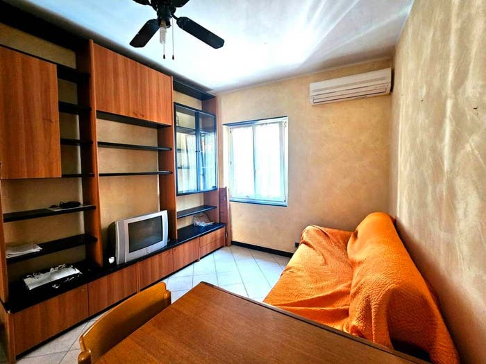 Appartamento trilocale in vendita in Vico Erminio, Sestri Ponente, Genova