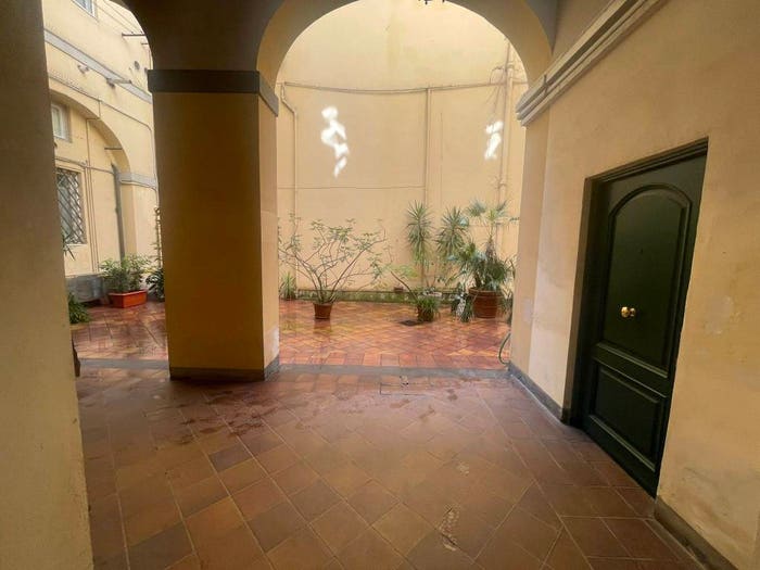 Appartamento con 5 locali in vendita in Via dei Bacchettoni, Piazza Anfiteatro Torre Guinigi, Lucca