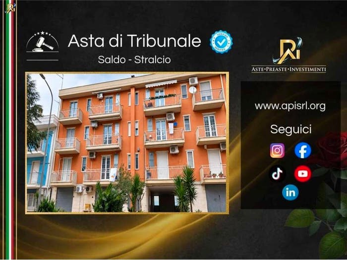 Appartamento con 5 locali in vendita in Via Ezio Tarantelli, Apricena