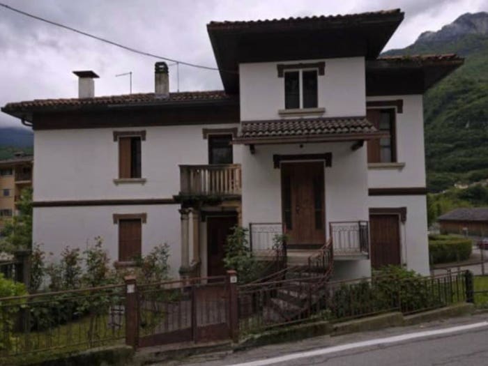 Appartamento quadrilocale in vendita in Via Settembre, Codissago, Longarone