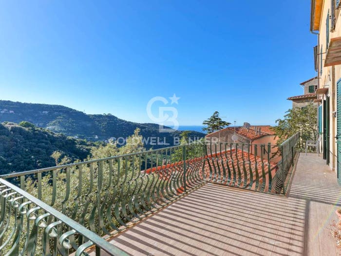 Appartamento con 6 locali in vendita in Via dell'Amore, Poggio, Marciana