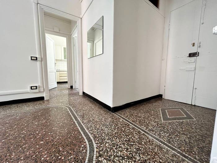 Appartamento bilocale in vendita in Corso Alessandro De Stefanis, Staglieno, Genova