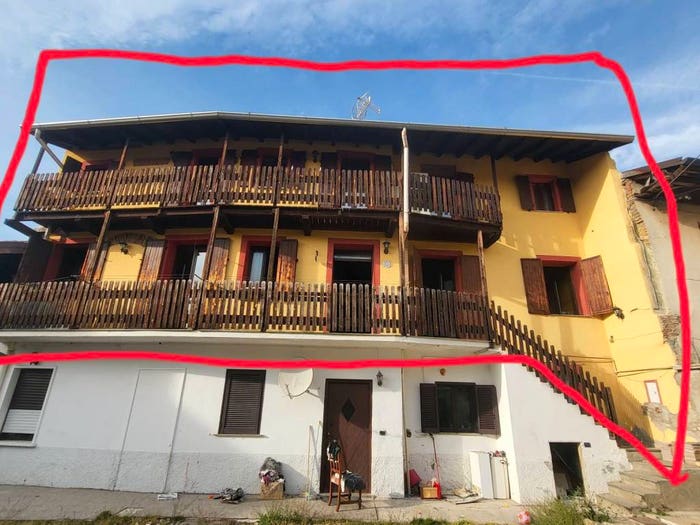 Appartamento trilocale in vendita in Via Vittorio Veneto, Centro, Lonate Pozzolo
