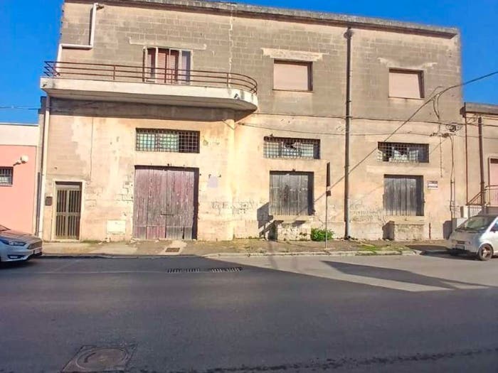 Casa con 5 locali in vendita in corso Europa, Centro, Lizzano