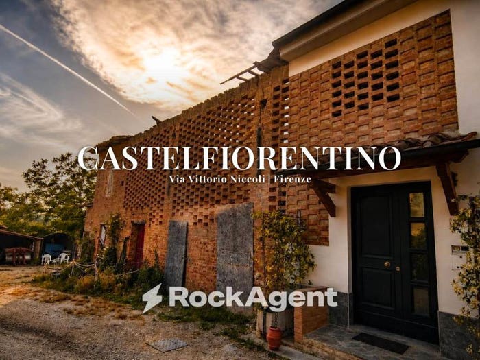 Appartamento in vendita in Via Vittorio Niccoli, Centro, Castelfiorentino