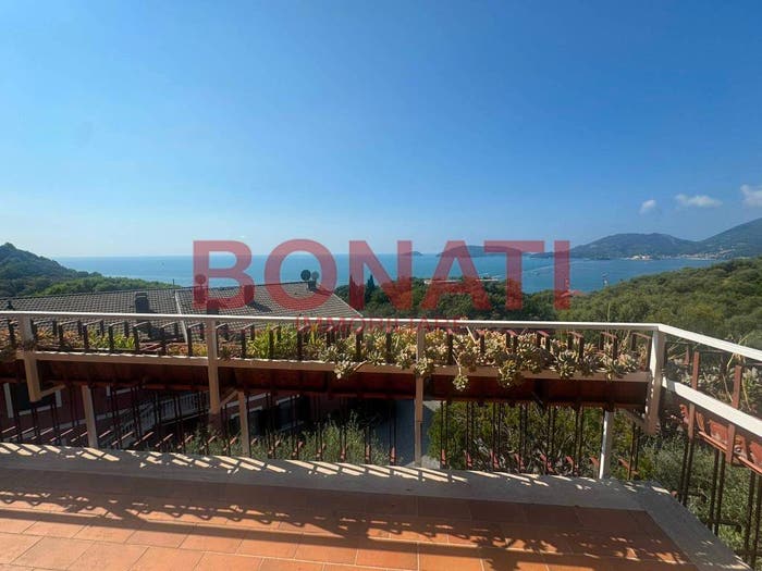 Appartamento con 5 locali in vendita in Via Santa Teresa, Baia Blu Pozzuolo Tre Strade, Lerici