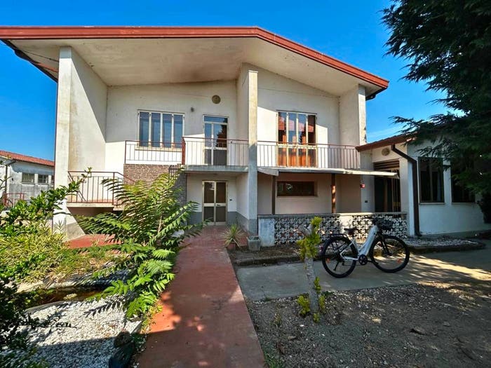 Casa con 6 locali in vendita in Centro, San Martino di Venezze
