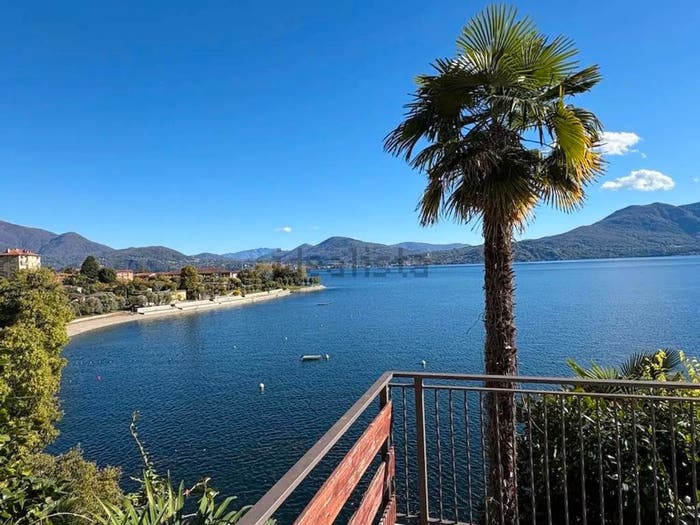 Casa trilocale in vendita in Via Ludovico Sacchetti, Centro, Cannero Riviera
