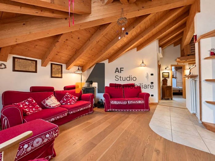Casa quadrilocale in vendita in Via Dolomiti, Castello Di Fiemme, CastelloMolina di Fiemme