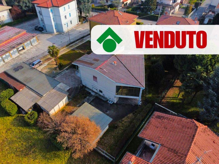 Casa quadrilocale in vendita in Via Albegno, Sabbio Guzzanica, Dalmine